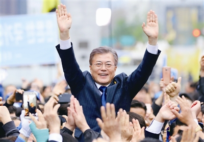 韩国总统文在寅弃核弃煤 促可再生能源转型